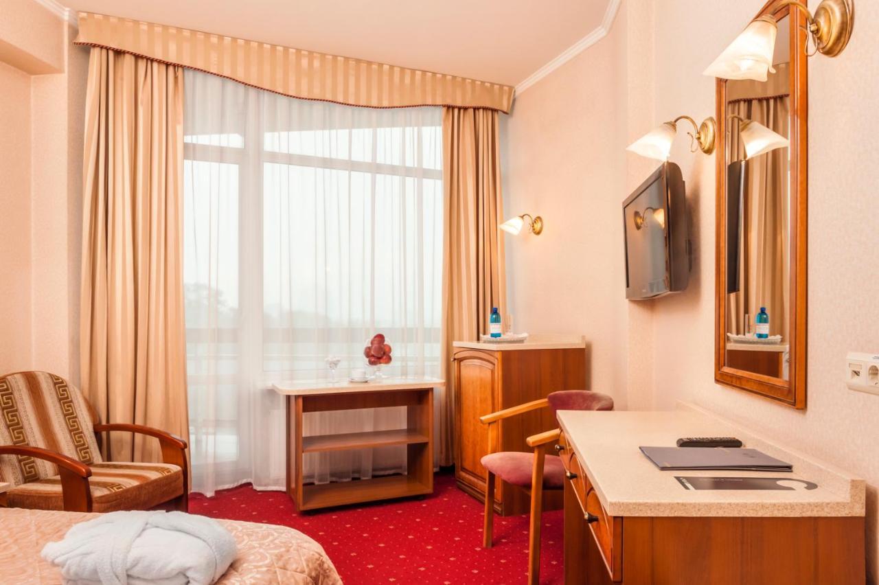 Standard Single Room,1589403945:JPEG