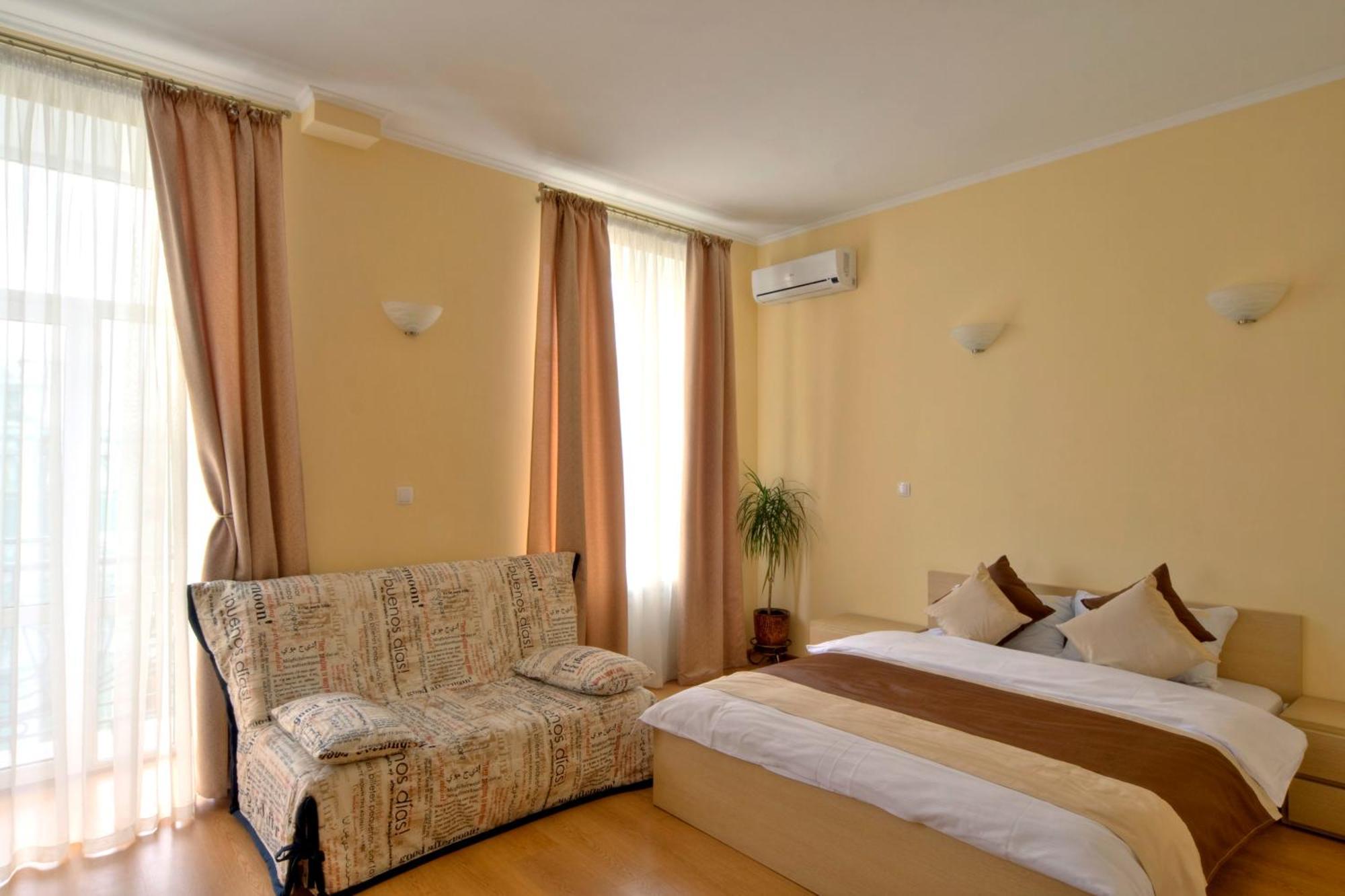 Standard Double Room,1004309382:JPEG