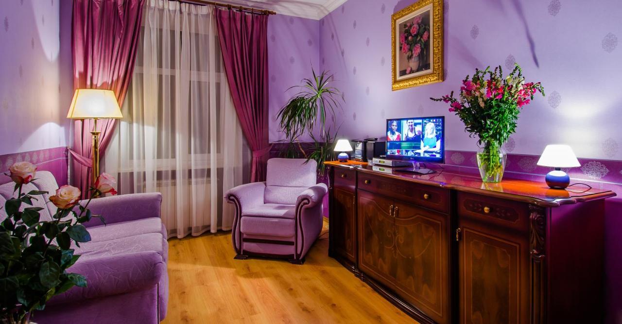 One-Bedroom Apartment,1088903164:JPEG