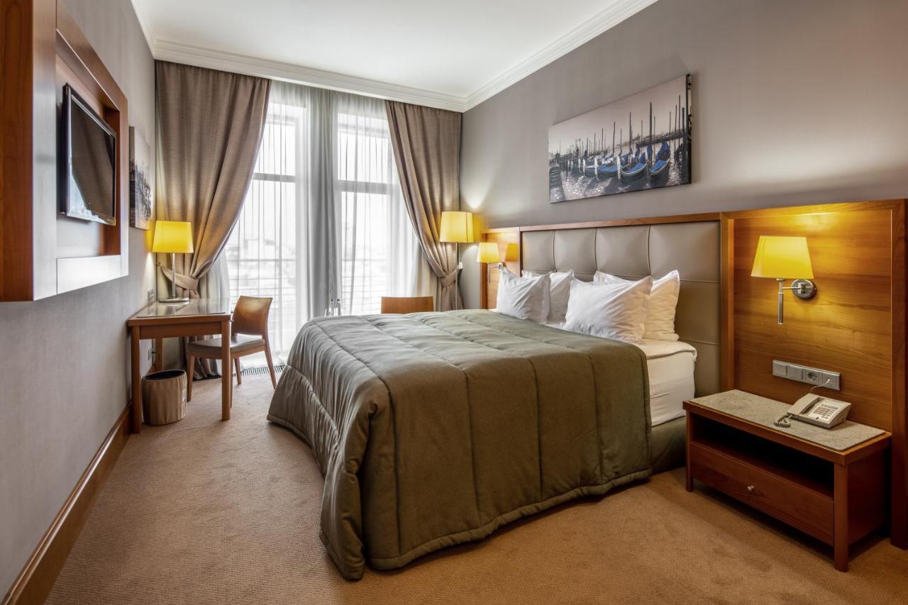 King Room,1317237061:JPEG