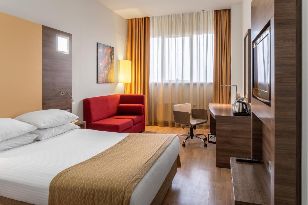 Standard Double Room,1589341501:JPEG