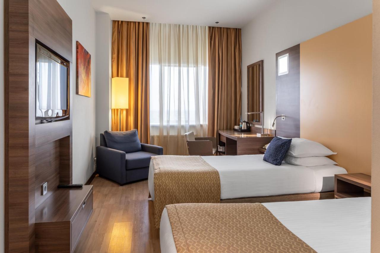 Standard Twin Room,1589341572:JPEG