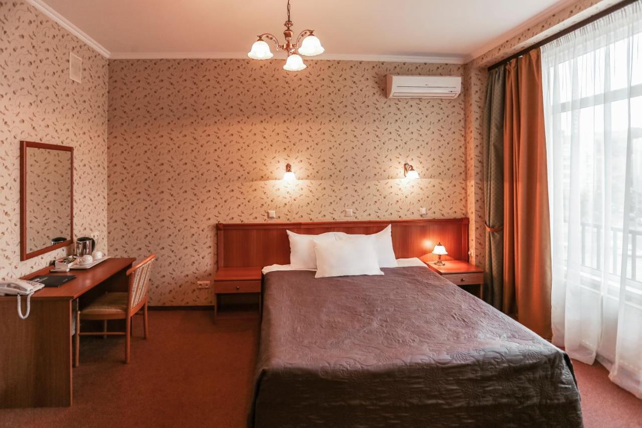 Small Junior Suite,999876792:JPEG