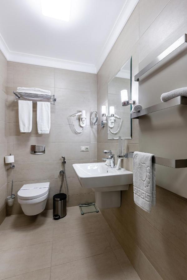 Double Room,1140371383:JPEG