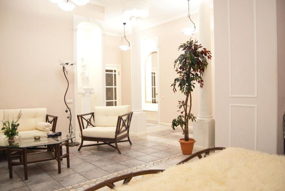 Superior One-Bedroom Apartment,11641133:JPEG