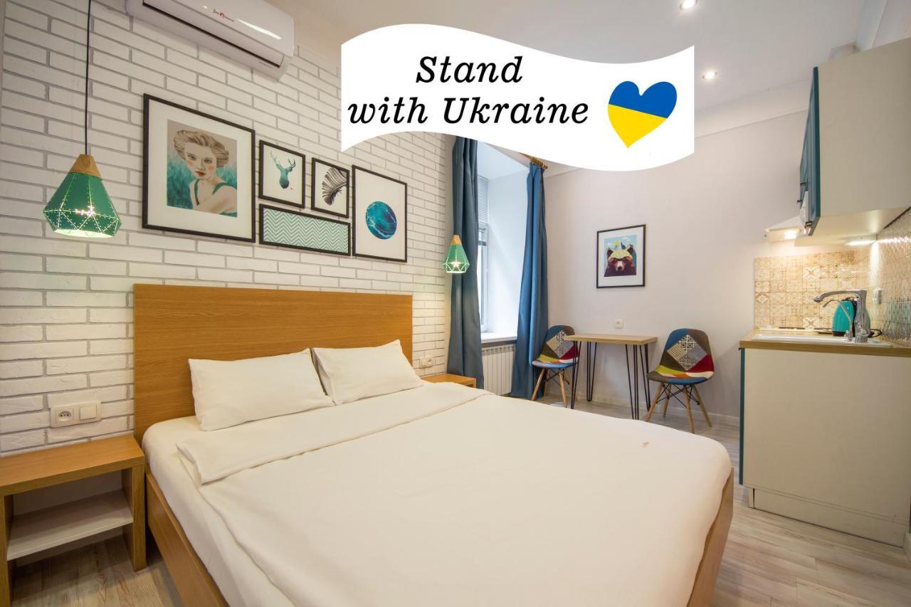 Design Apartment with balcony and with a view to the quite yard,1118735733:JPEG
