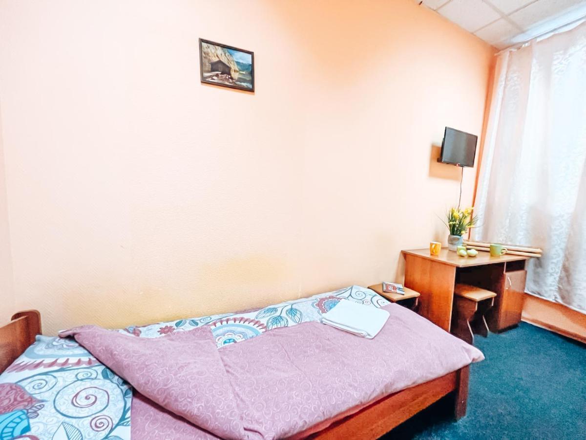 Twin Room with Shared Bathroom,1267886173:JPEG