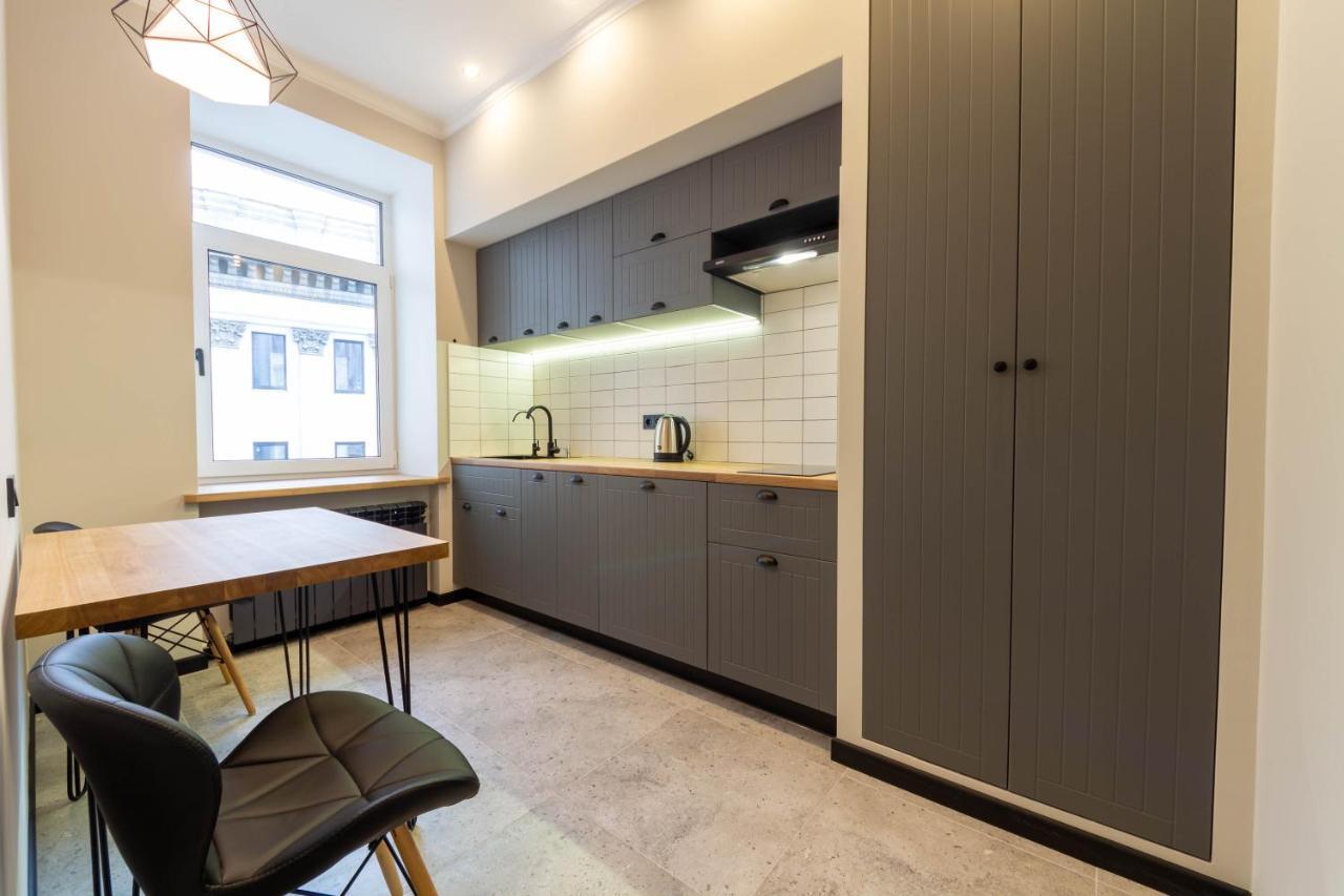 Apartment with Balcony,1344530534:JPEG