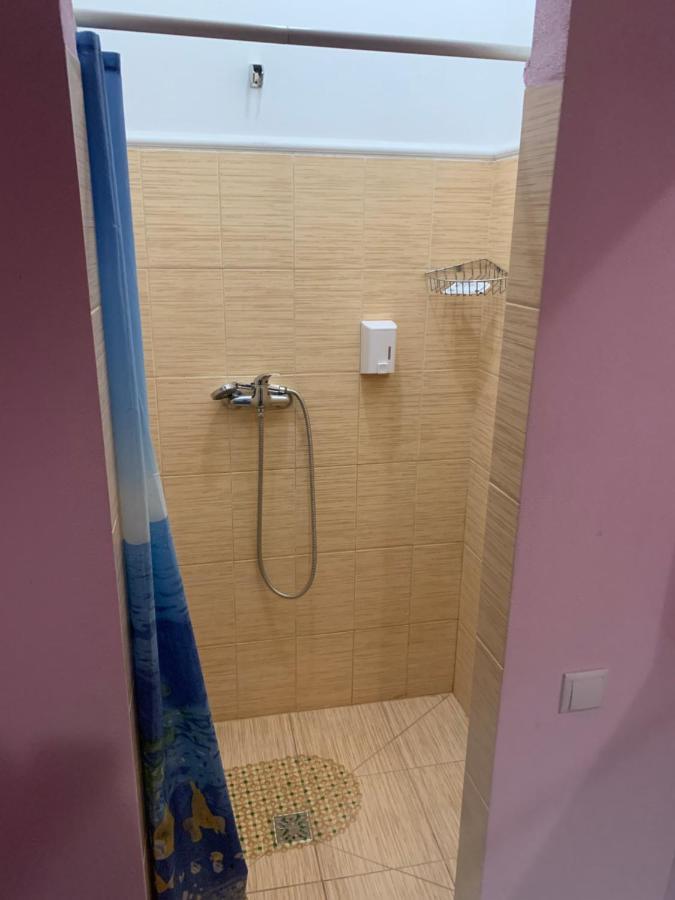 Economy Triple Room,1351760059:JPEG
