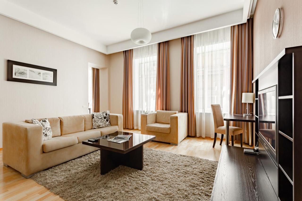 One-Bedroom Family Apartment,1374952325:JPEG