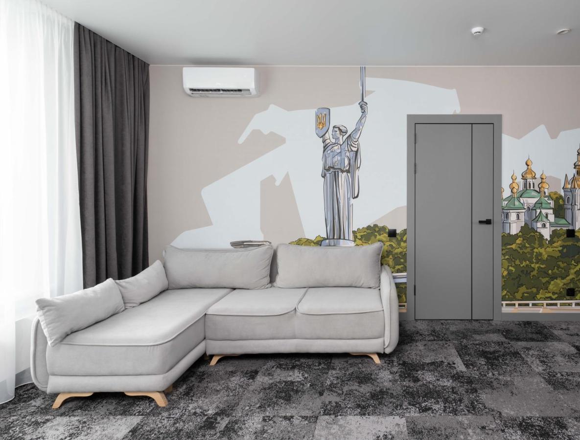 Deluxe Apartment,1466481134:JPEG