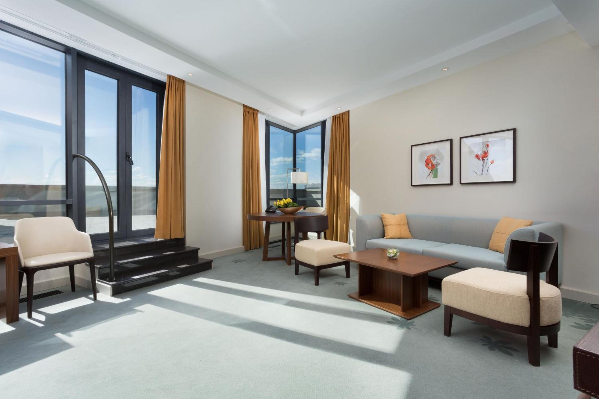 King Suite with Terrace and Garden,1657167015:JPEG