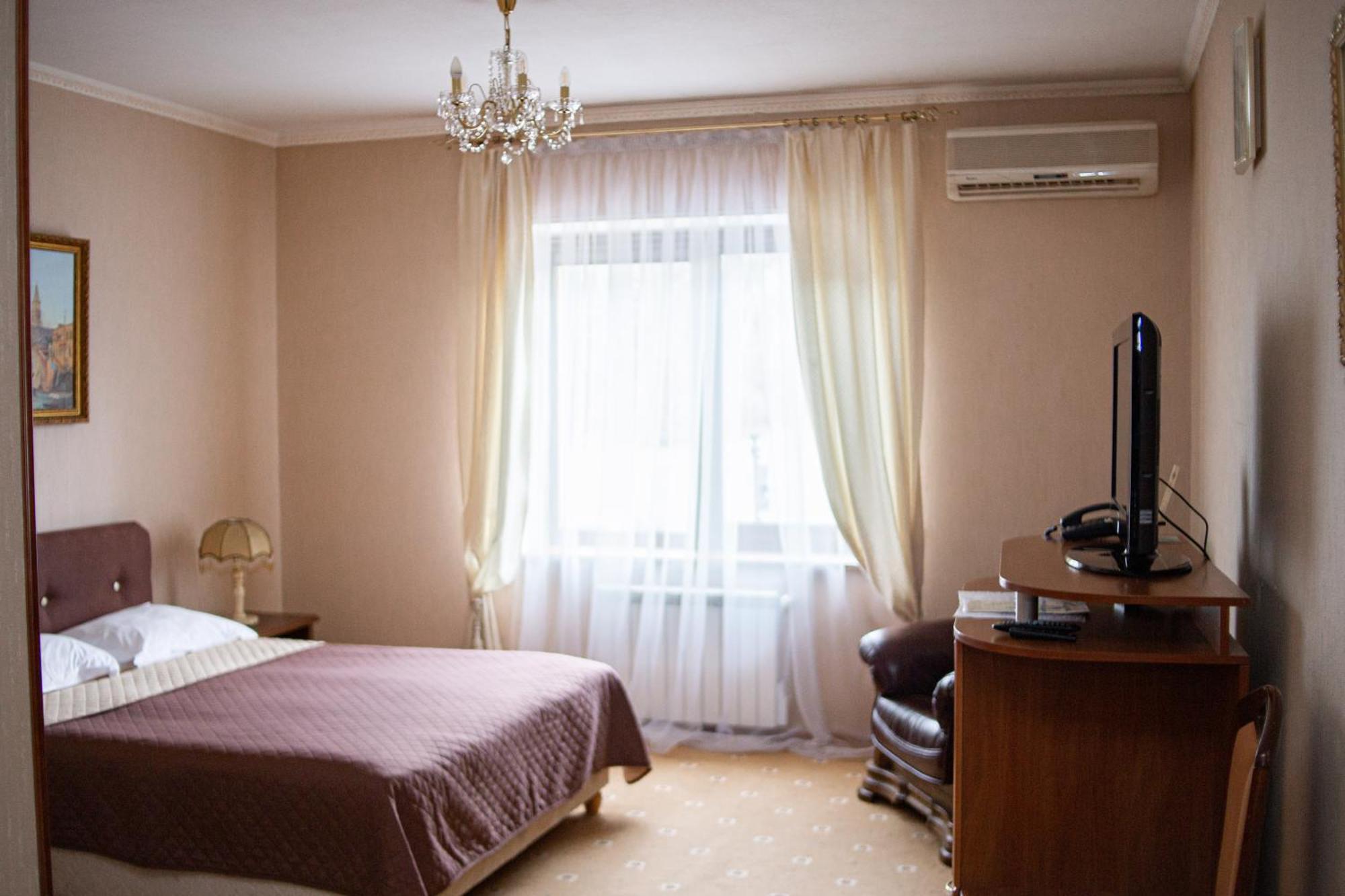 Standard Double Room,1541463751:JPEG