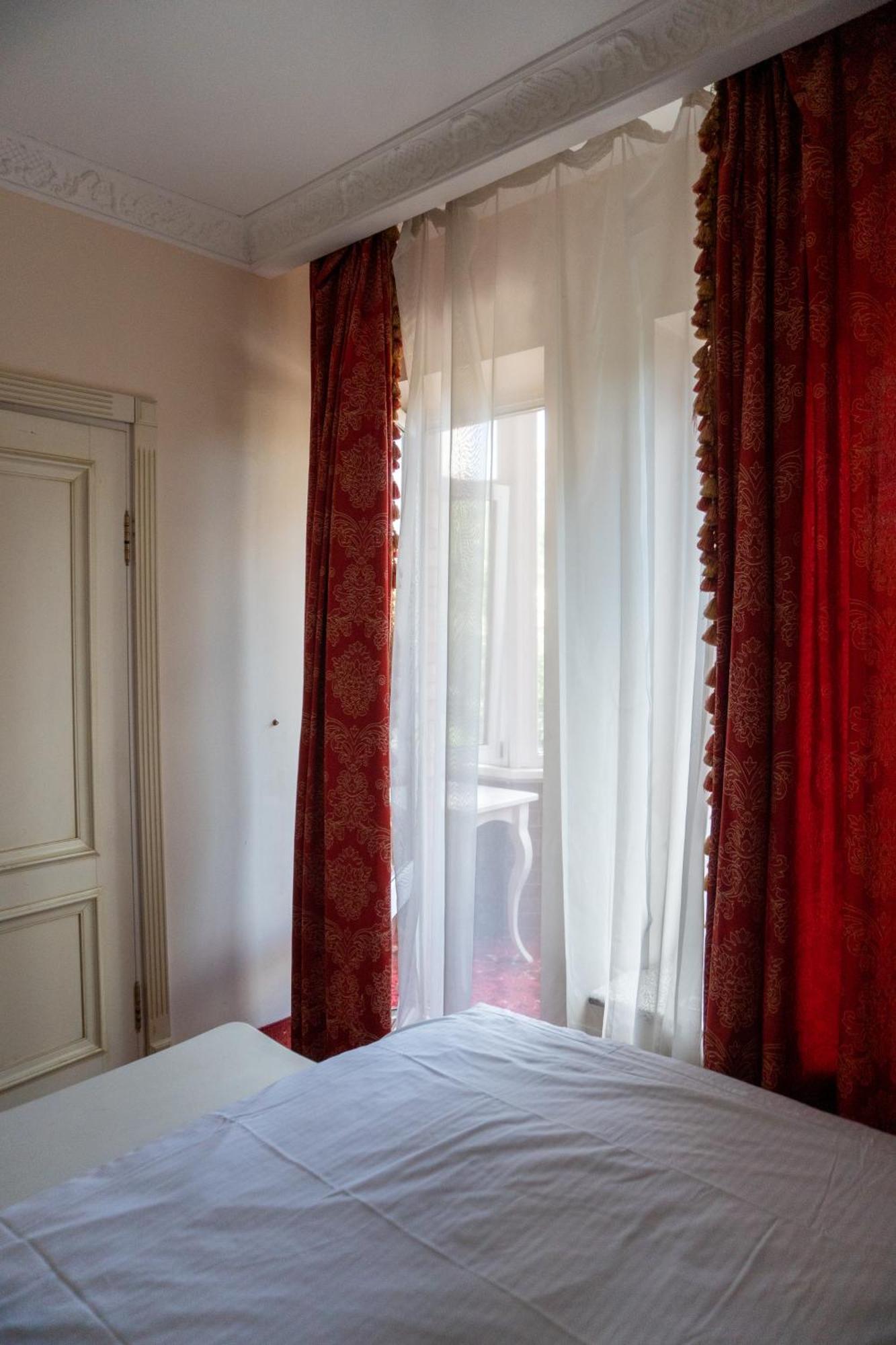 Single Room Balcony,1550874232:JPEG