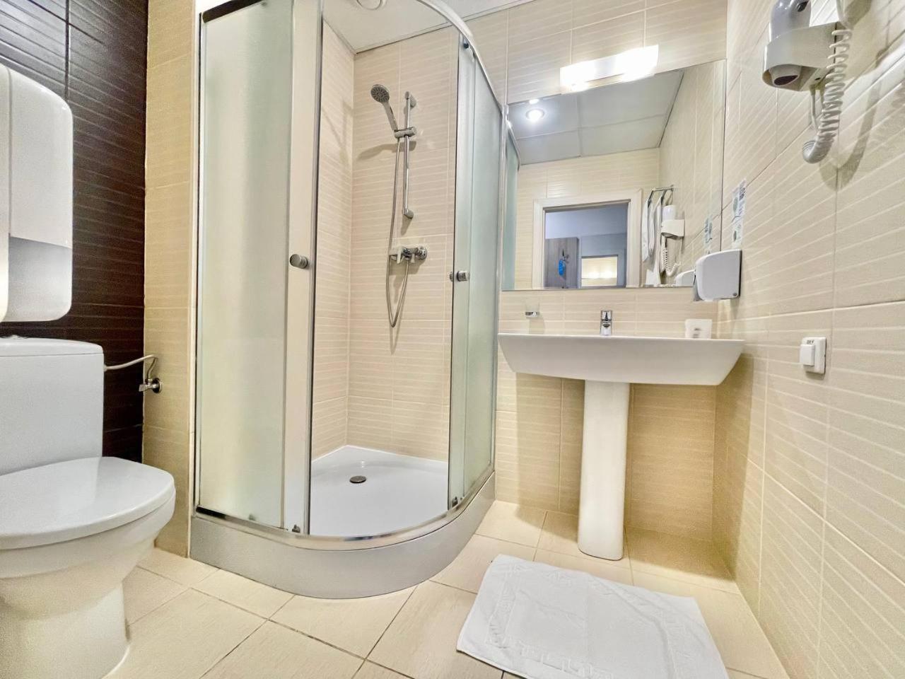 Standard Double Room,1555755433:JPEG
