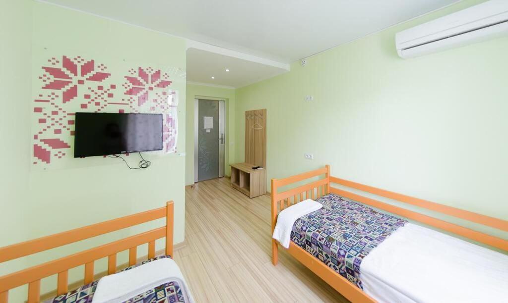 Twin Room with Private External Bathroom,1558097995:JPEG
