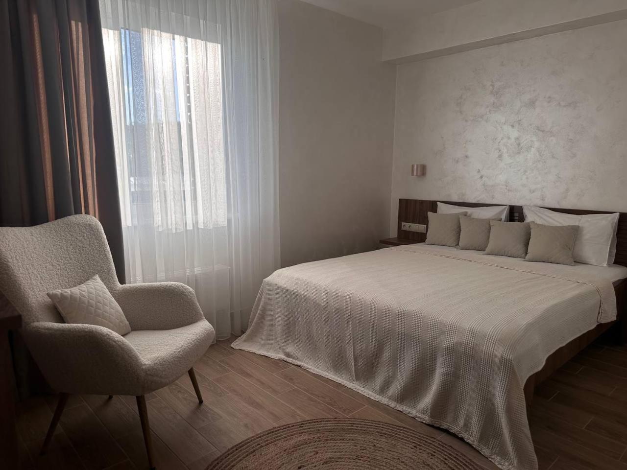 Deluxe Double or Twin Room Garden View,1618435724:JPEG