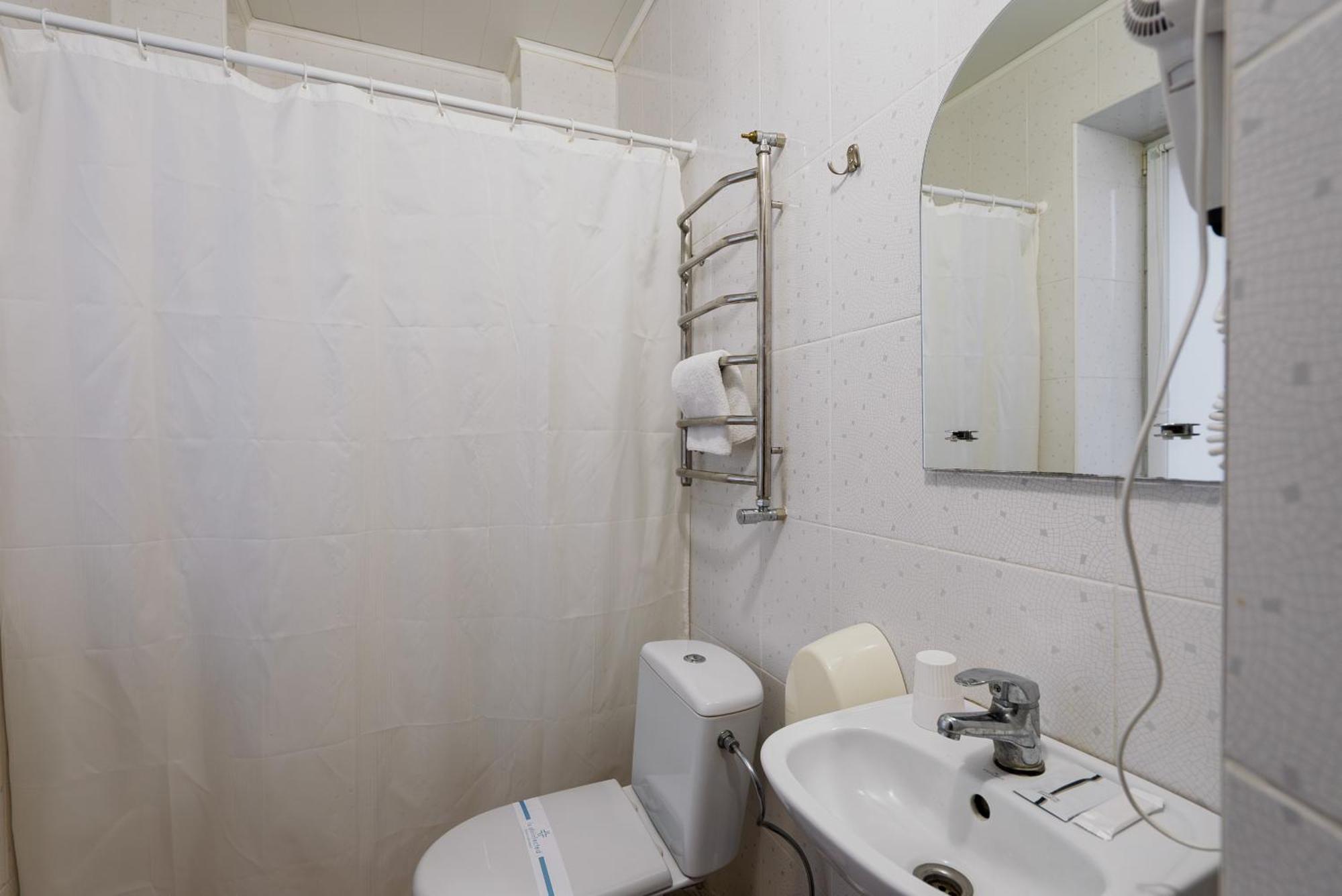 Standard Single Room,1643768717:JPEG