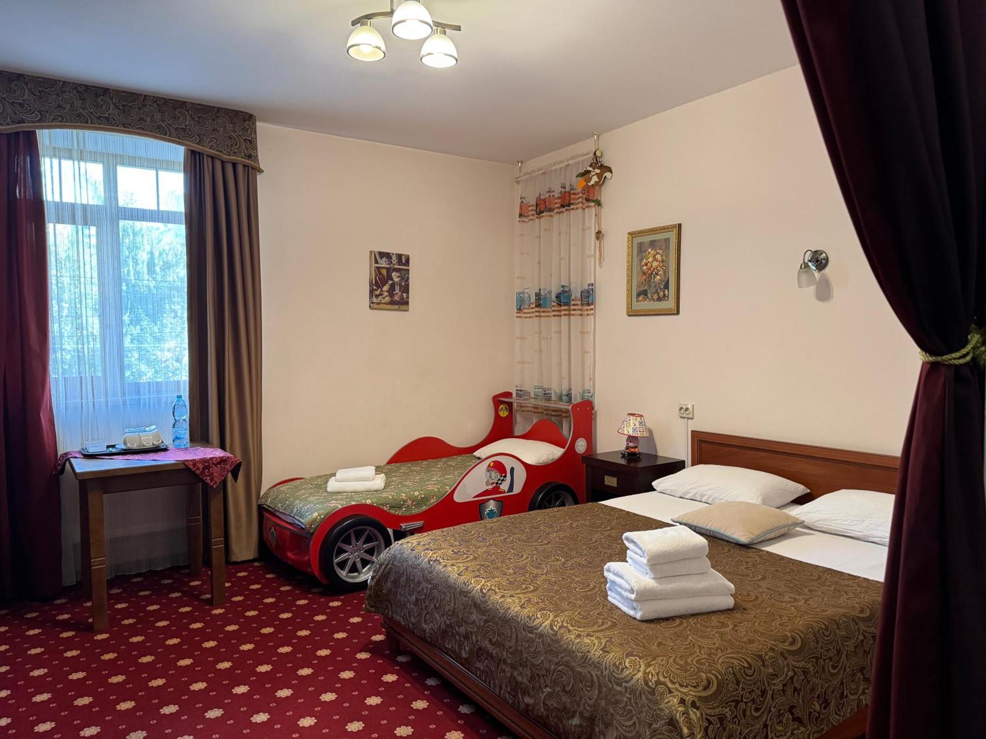 Deluxe Room,1742843207:JPEG