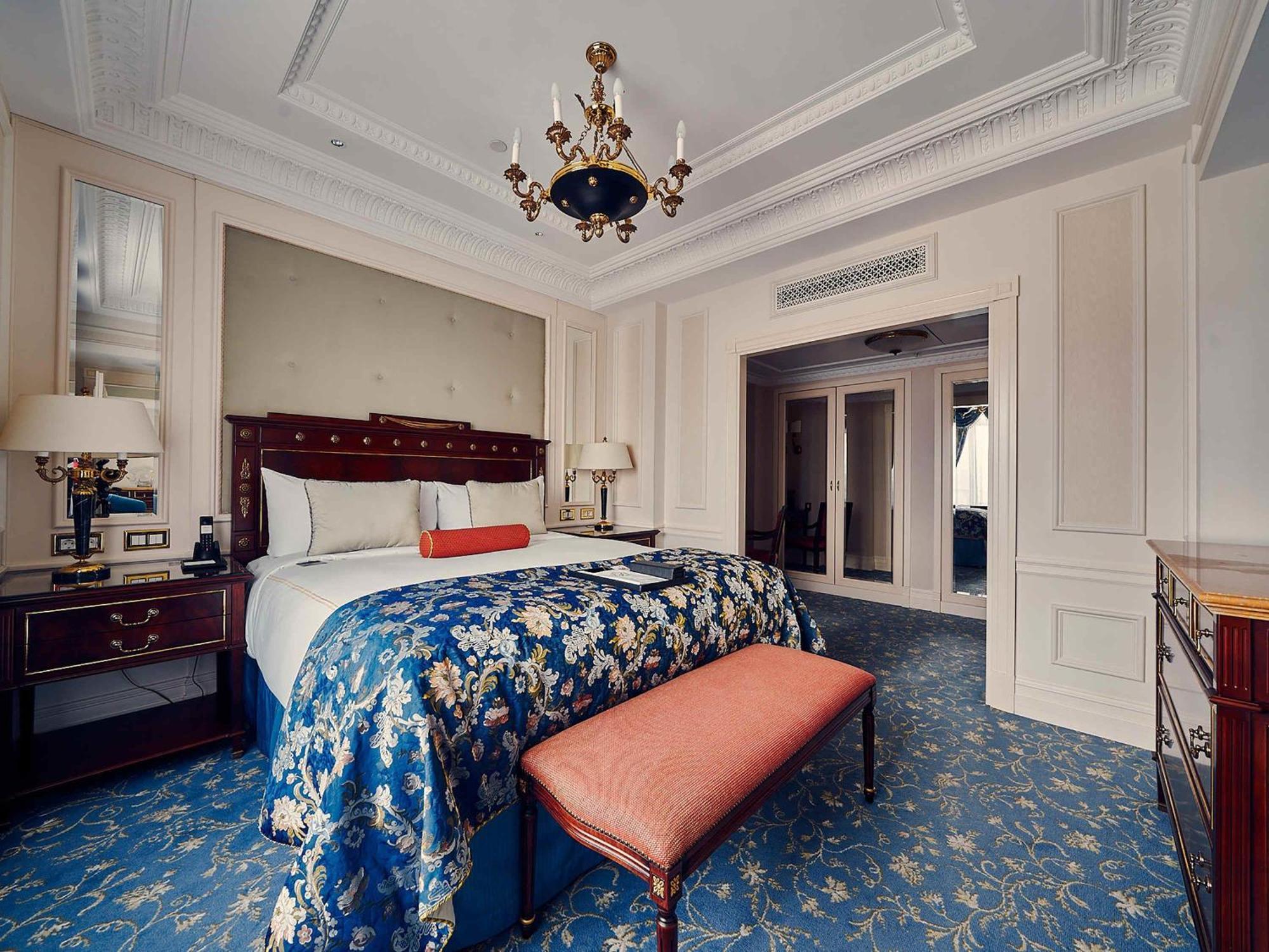 Fairmont King,1291915789:JPEG