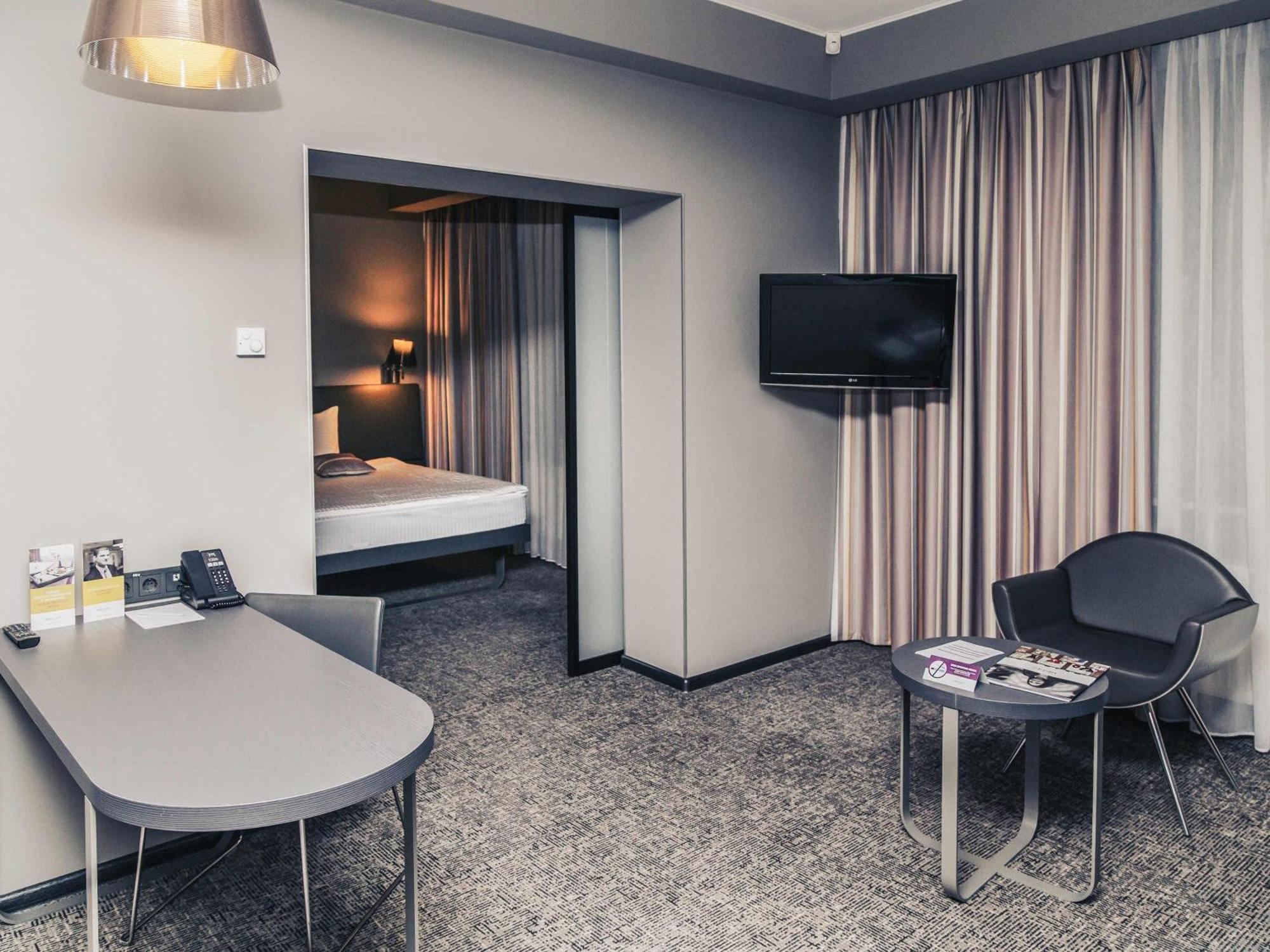 King Suite with Sofa Bed,1739415582:JPEG