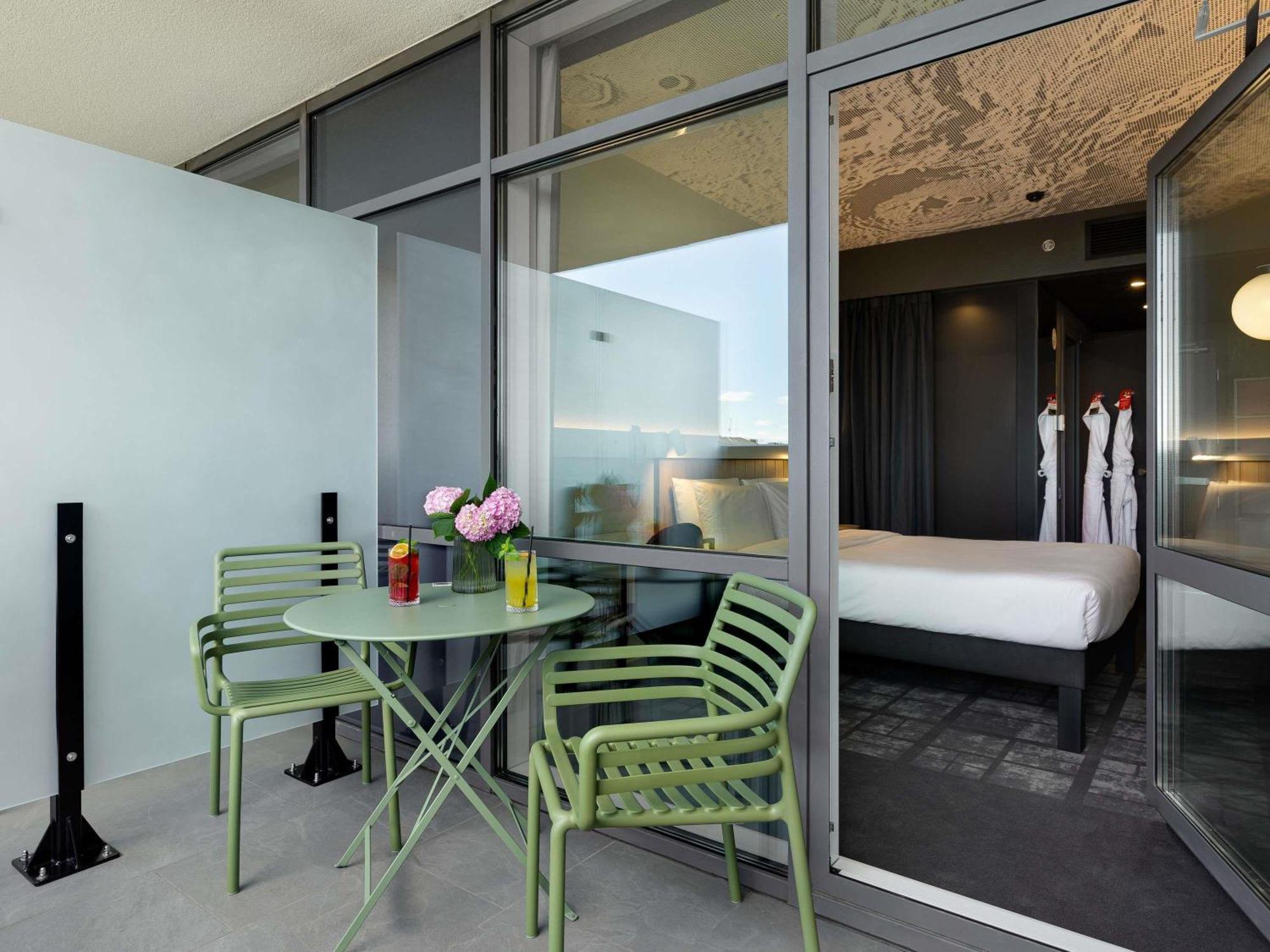 Premium Double Room Balcony,1740001511:JPEG