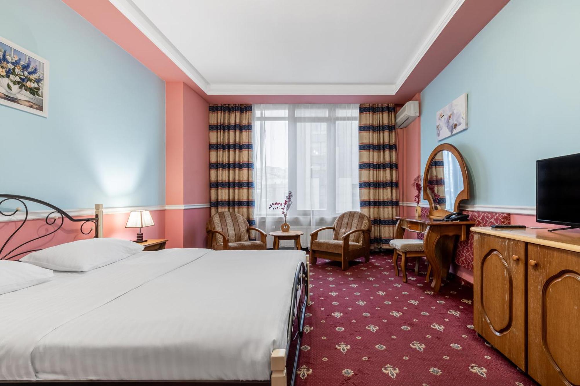 Triple Room with Bath,1756535449:JPEG