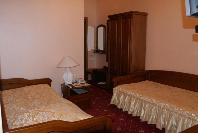 Single Room,1584614512:JPEG