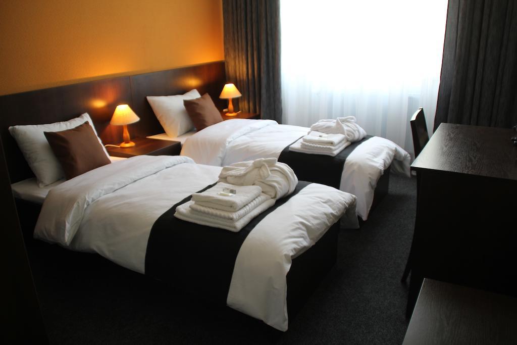 Economy Double or Twin Room with Shared Bathroom
