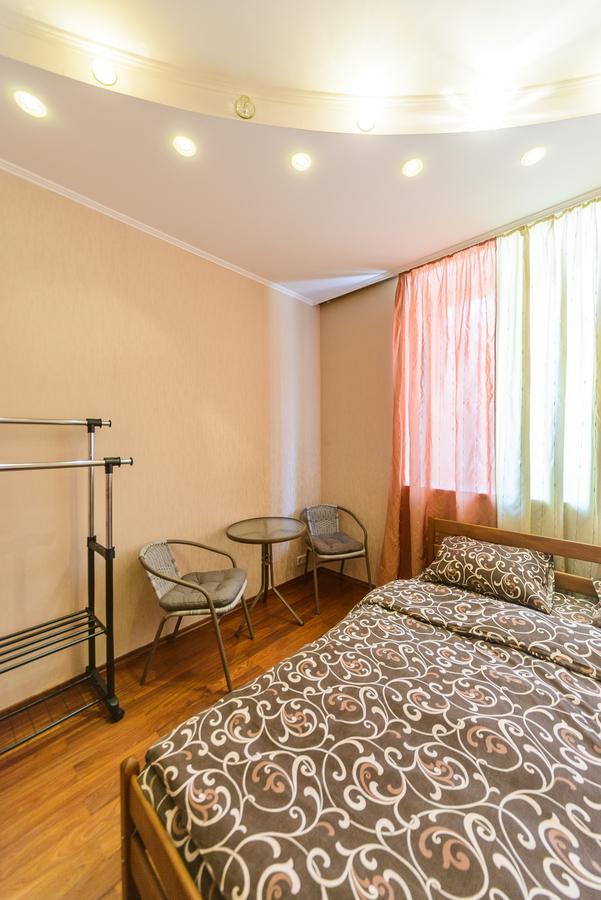 Standard Double Room,643366557:JPEG