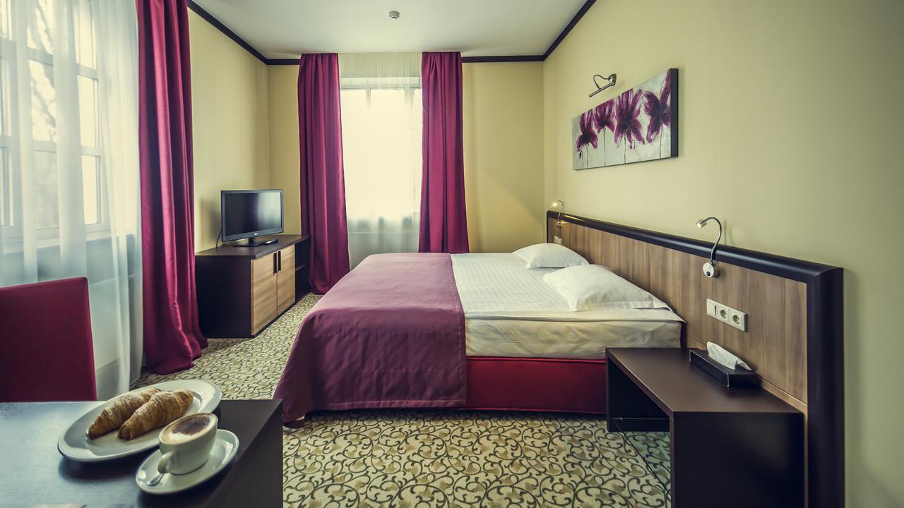 Standard Single Room,463060407:JPEG