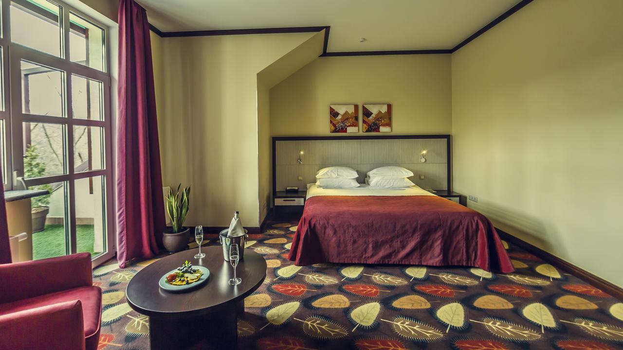 Junior Suite,652812291:JPEG