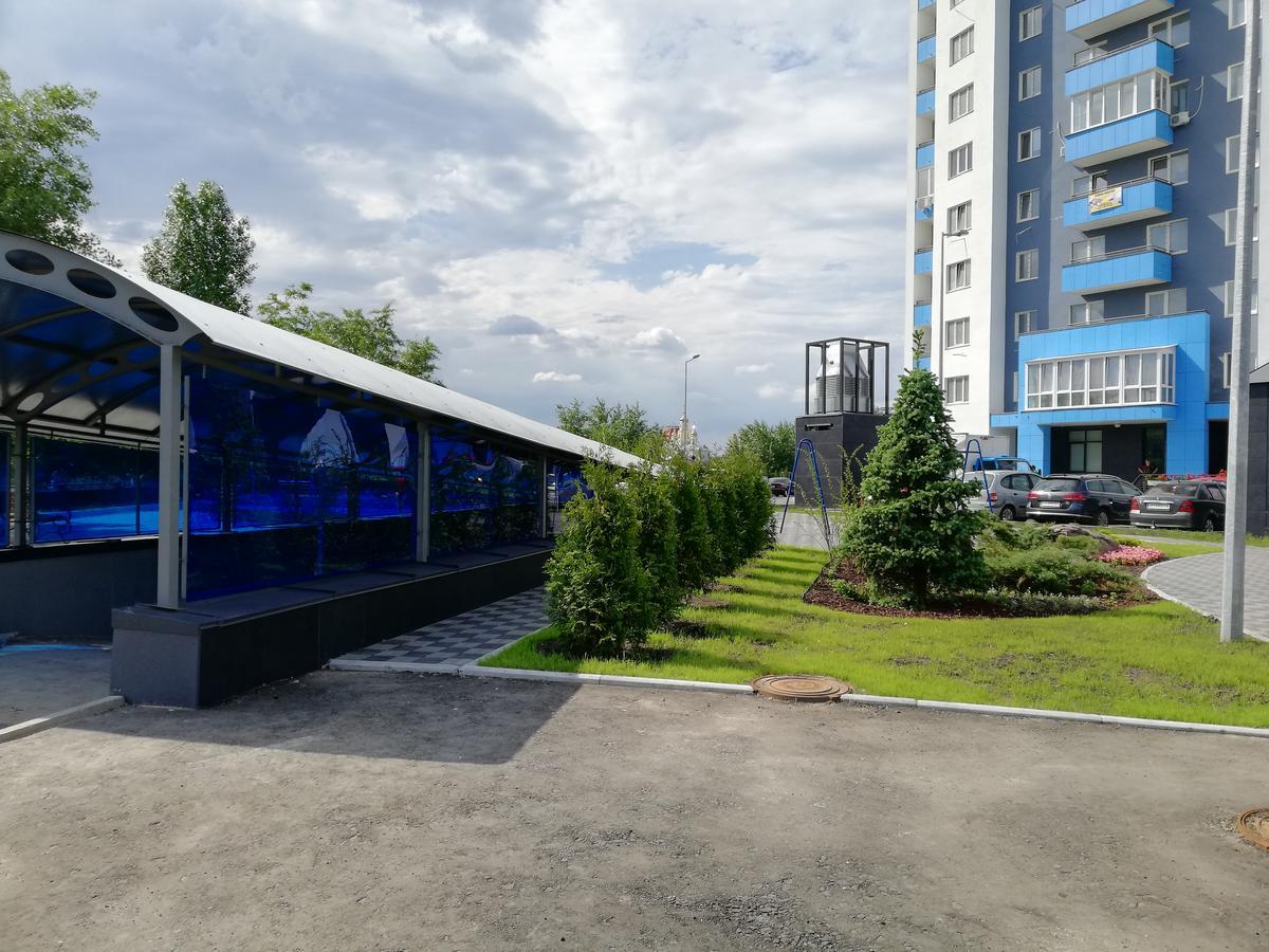 Apartment with Lake View,664365981:JPEG