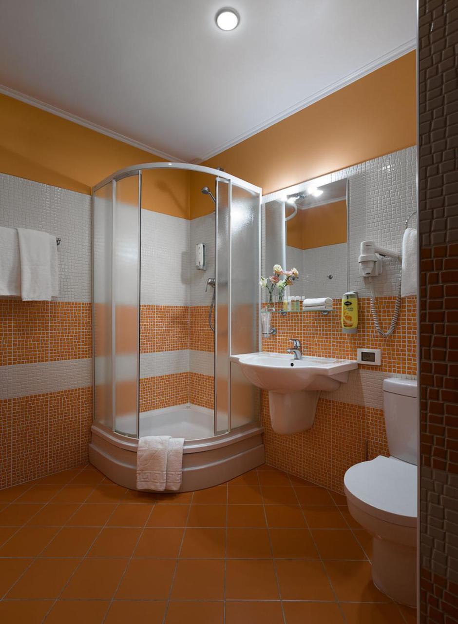 Double Room,1155552633:JPEG