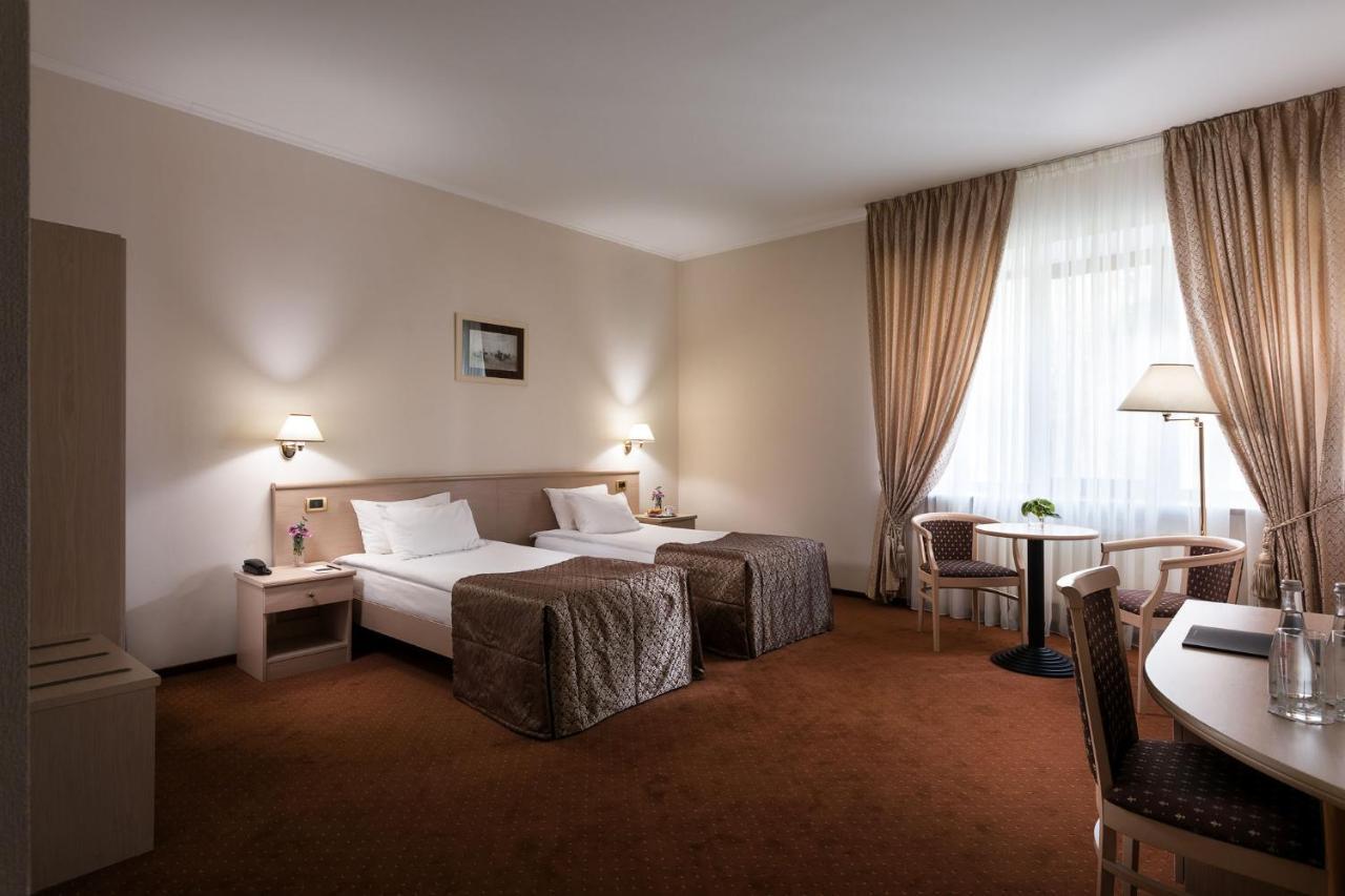 Standard Twin Room,718985887:JPEG