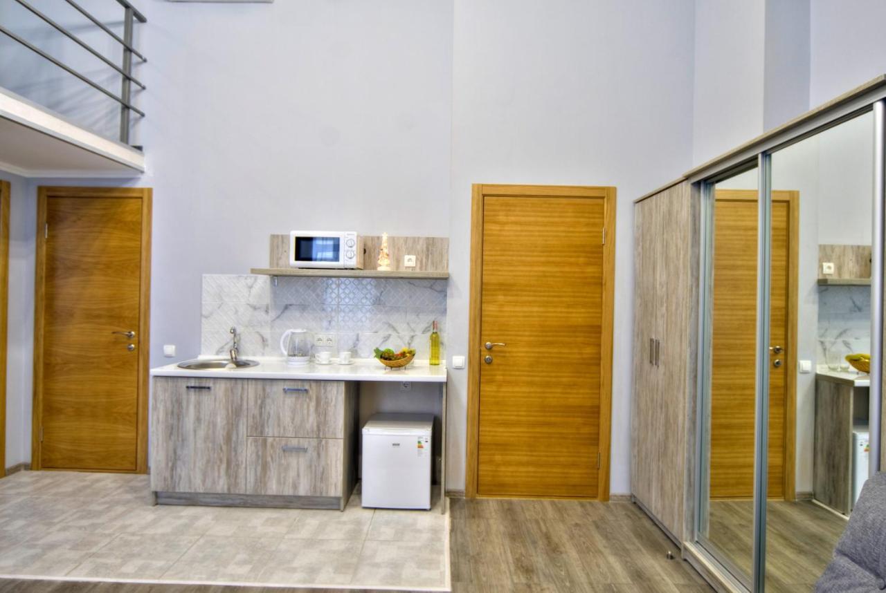 Two-Bedroom Apartment,756665521:JPEG