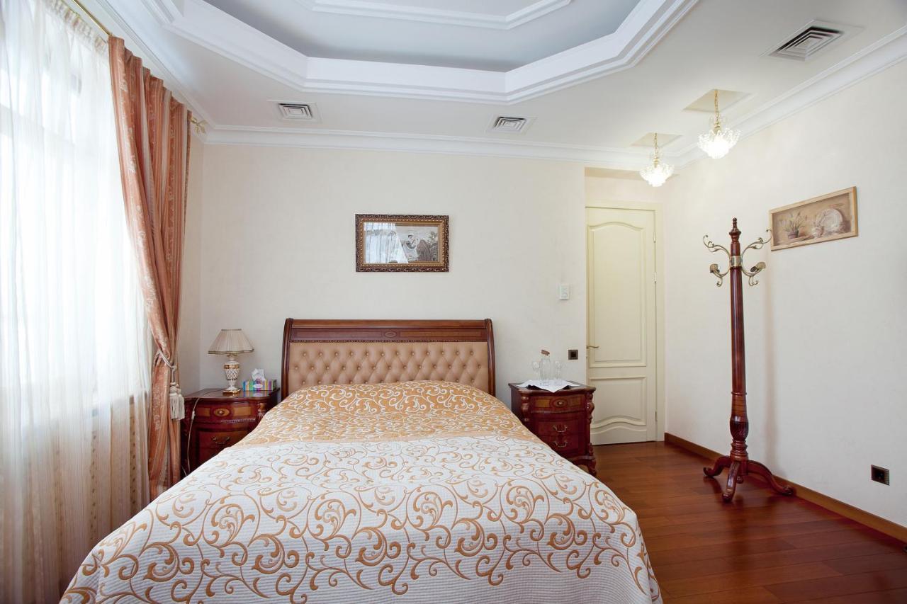 Double Room with Private Bathroom,757980787:JPEG