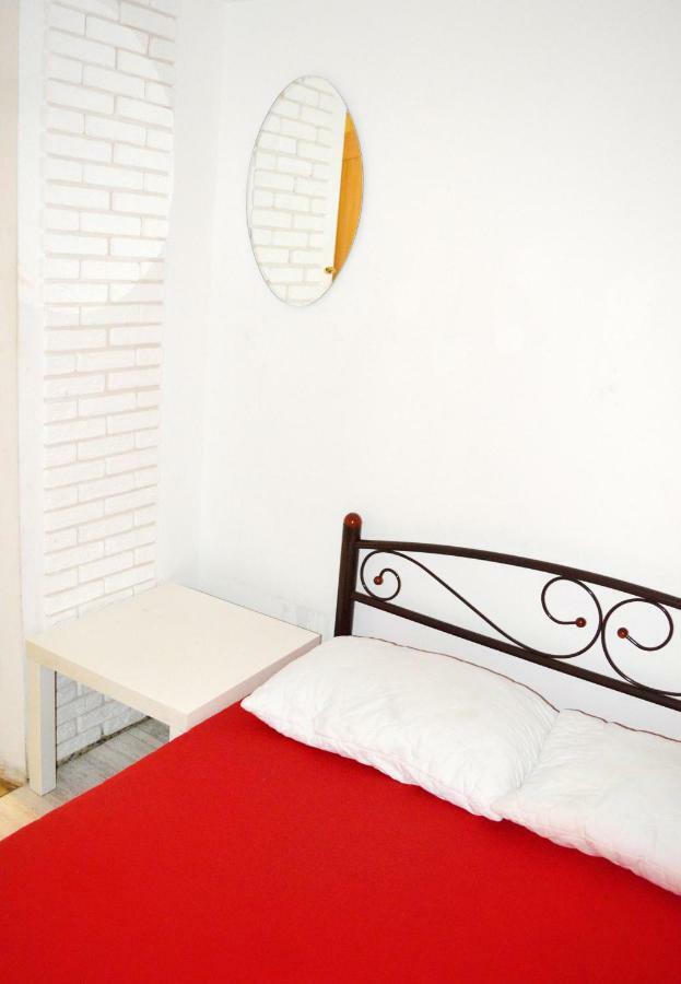 Budget Double Room,832080461:JPEG