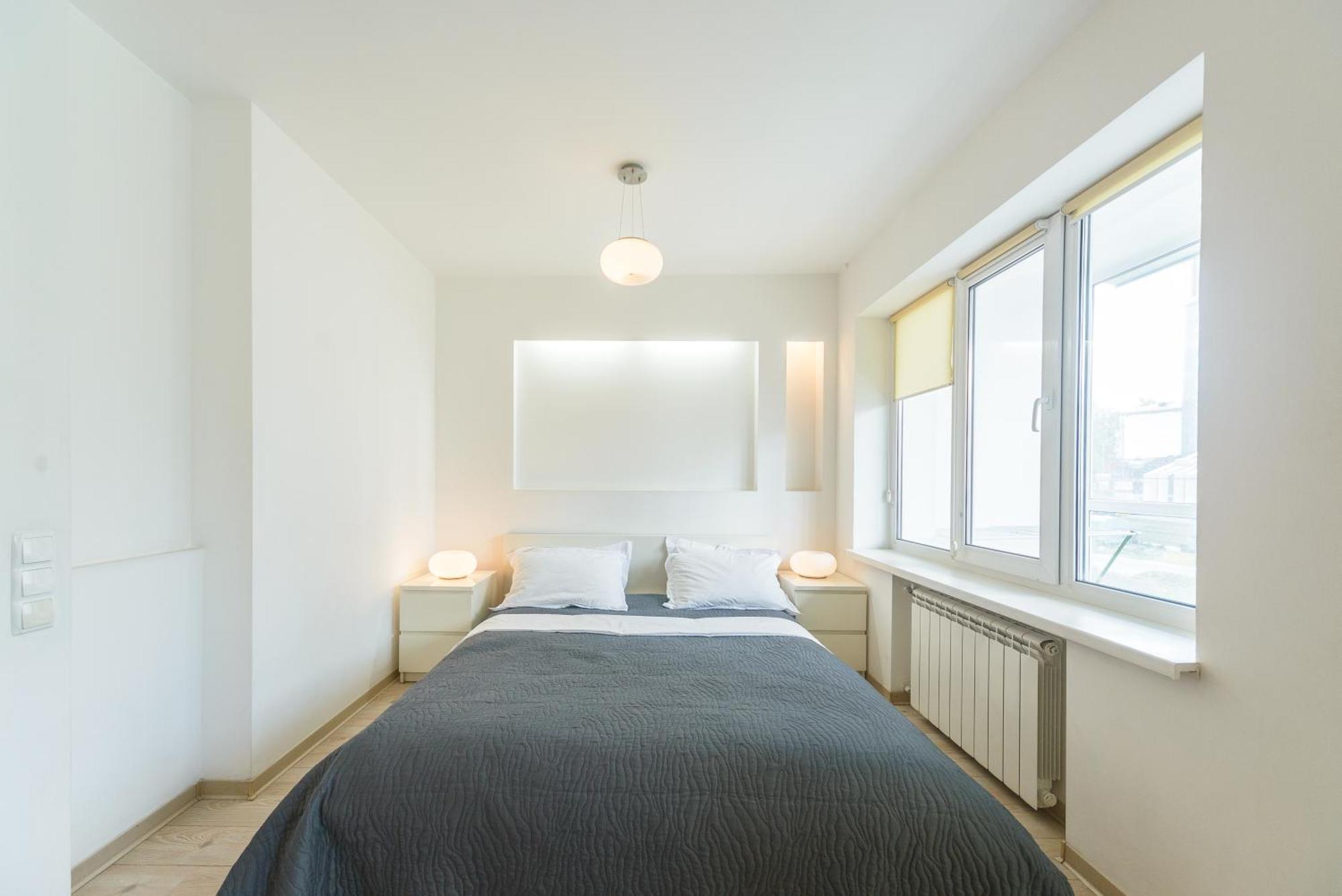 Studio Yellow Apartment with Spa Bath,832710947:JPEG