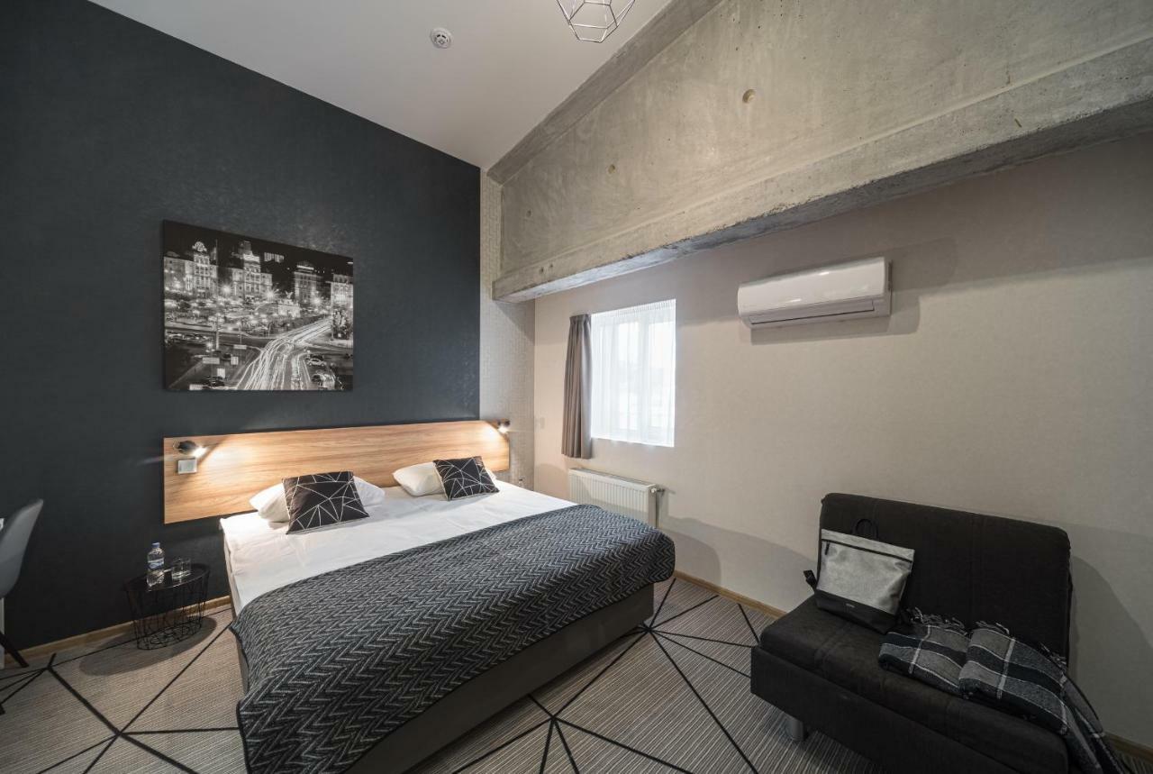 Deluxe Double Room with Extra Bed,1168140718:JPEG