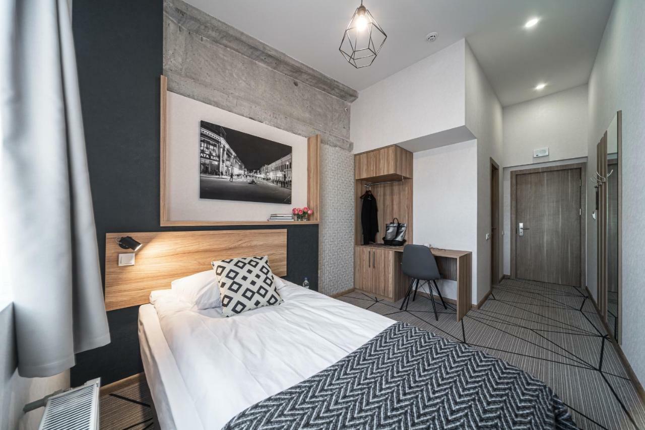 Single Room,1020438556:JPEG