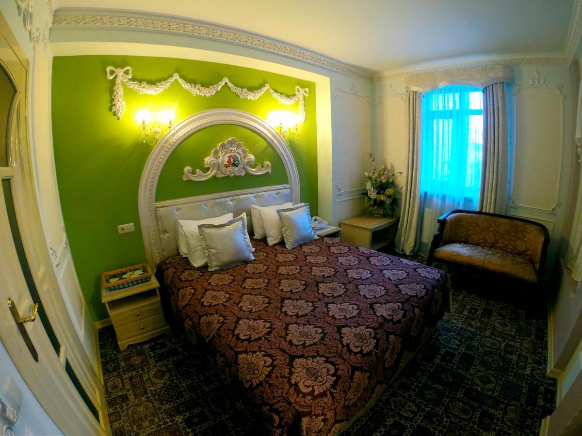 Exclusive Suite,1589453650:JPEG