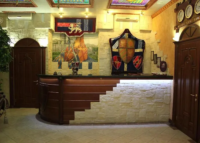 Hotel di lusso a Kiev vicino a Palazzo Mariinskij