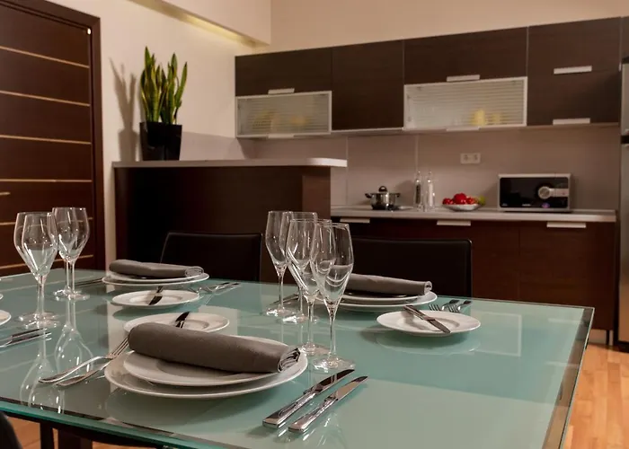 Hotels nahe Botanischer Garten Kiew