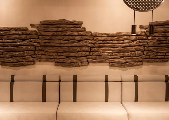 Onovo Dendra Hotel Kiew