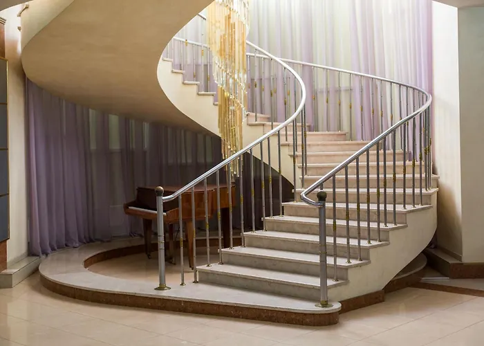 Hotel di lusso a Kiev vicino a Museo Mikhail Bulgakov