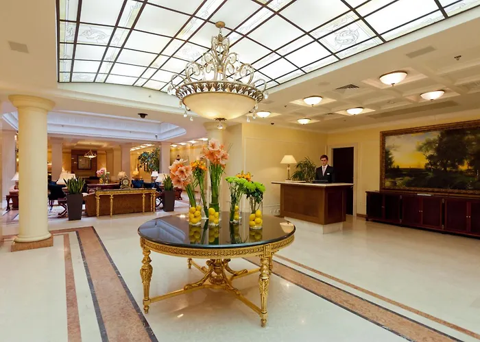 Hoteles de cinco estrellas en Kiev 