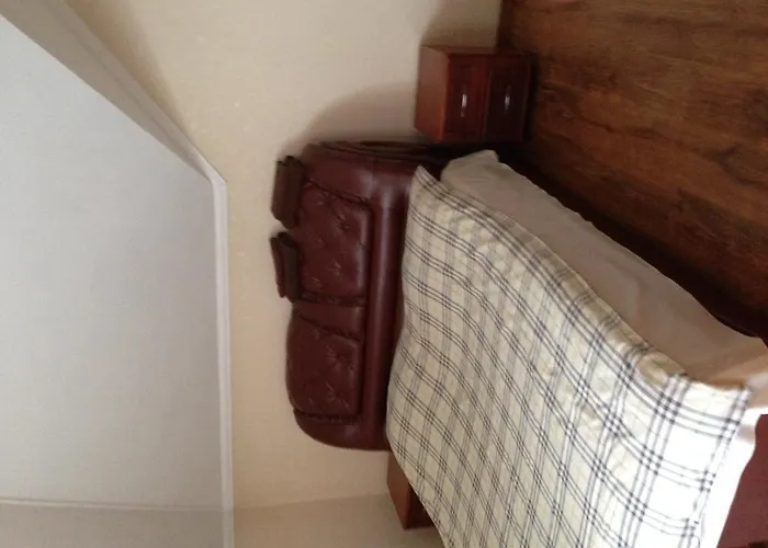 Rock Wall Bed and Breakfast Kiev