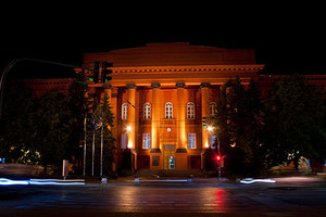 Красный корпус университета им. Тараса Шевченко